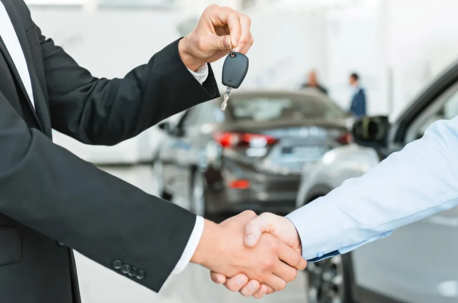 Location de voiture — expérience proposée par la Villa Dar Moudar, location de villa de luxe à Marrakech