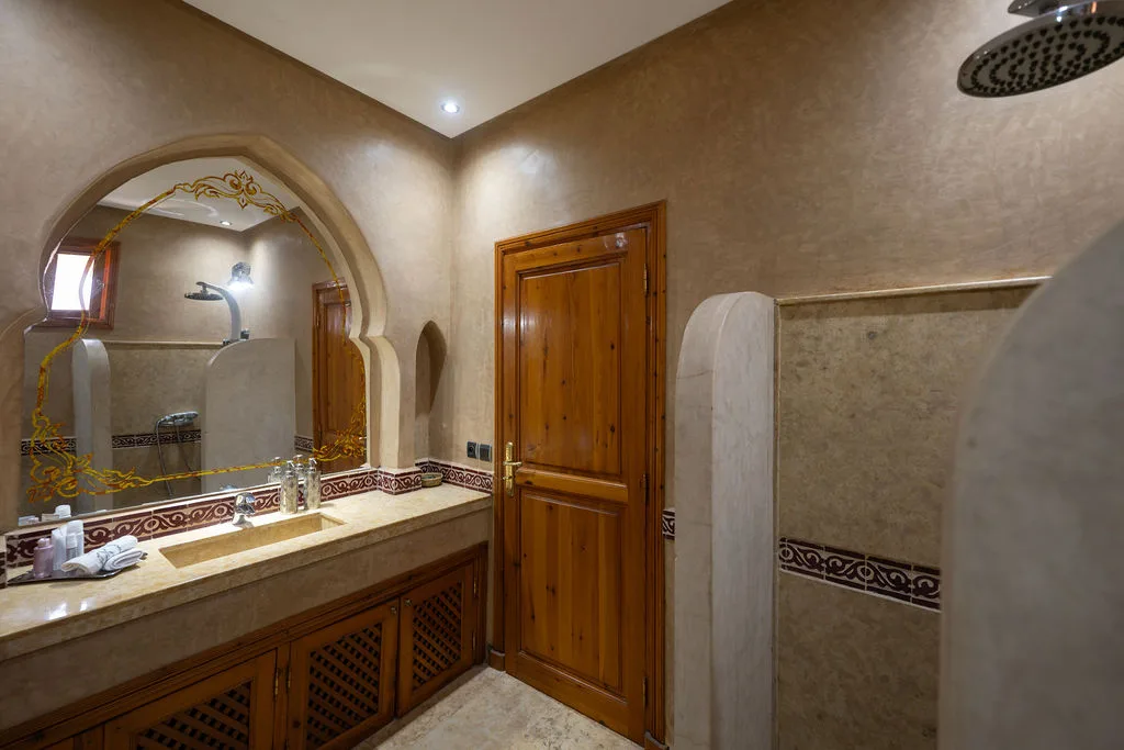 Suite Olivier — salle de bain, Villa Dar Moudar Marrakech